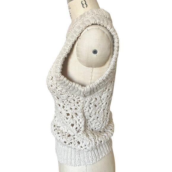 AMOMENTO Crochet Sleeveless Knit Sweater in Oatmeal Cream Size Small - Picture 3 of 9